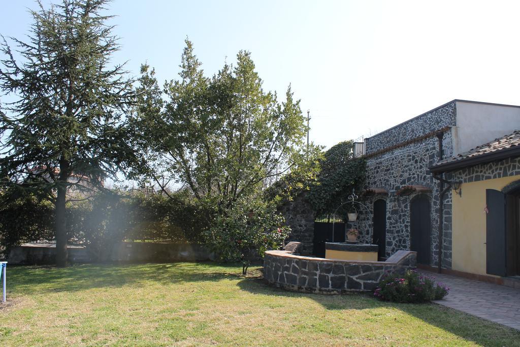 B&B Villa Loriana Milo Buitenkant foto