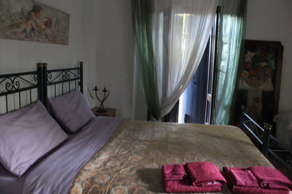 B&B Villa Loriana Milo Buitenkant foto